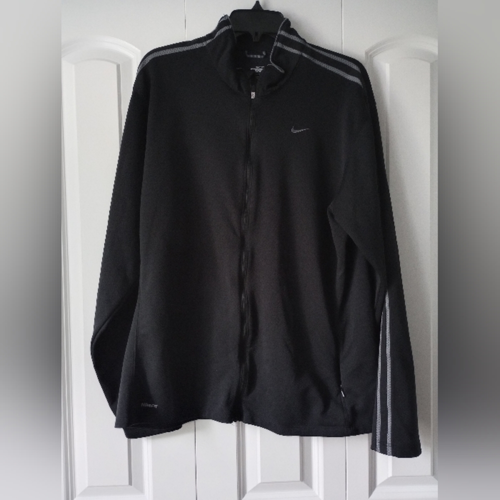 Nike - Black Men's Activewear Jacket